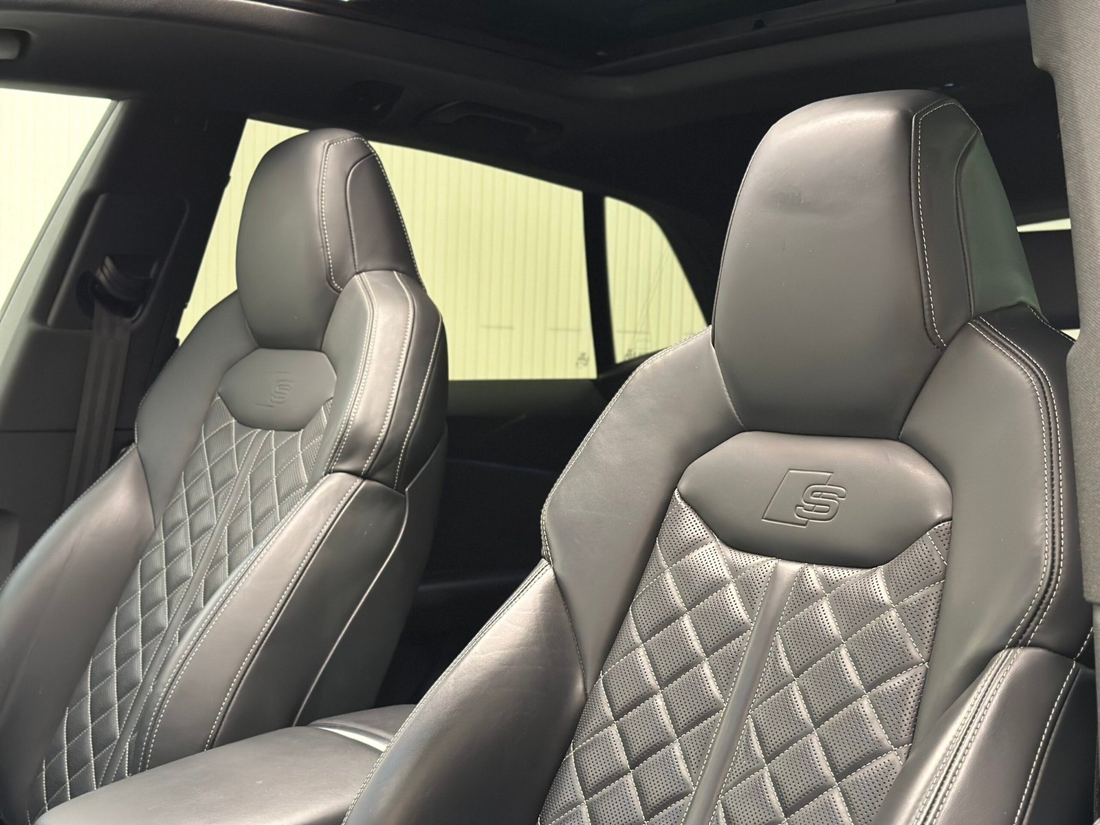 Audi SQ8 TFSI Black Limited