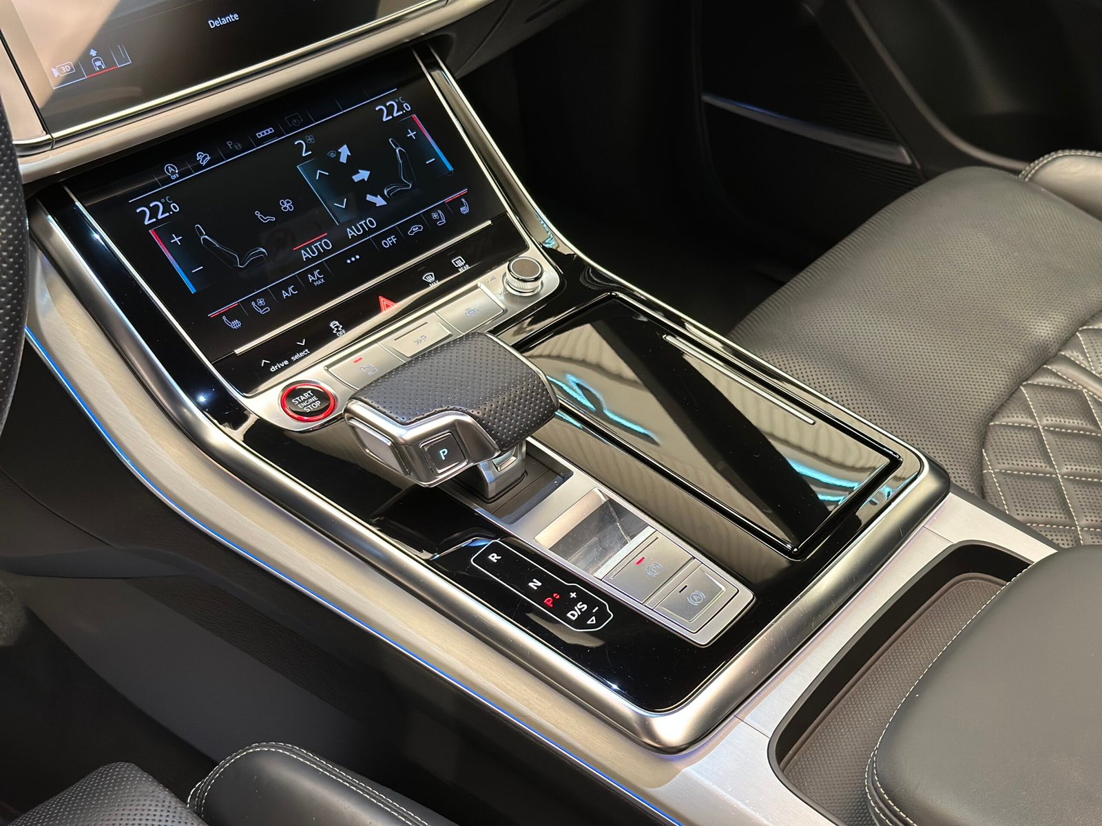 Audi SQ8 TFSI Black Limited