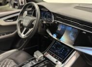Audi SQ8 TFSI Black Limited