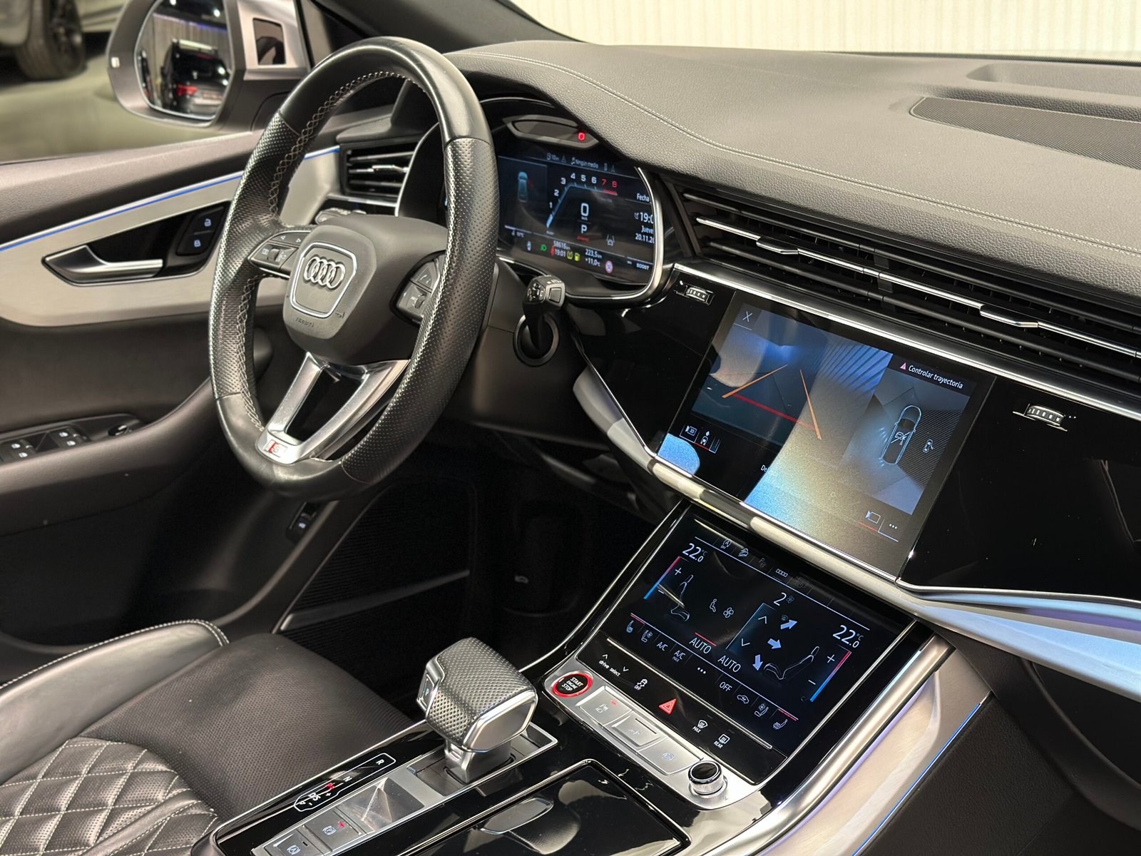 Audi SQ8 TFSI Black Limited