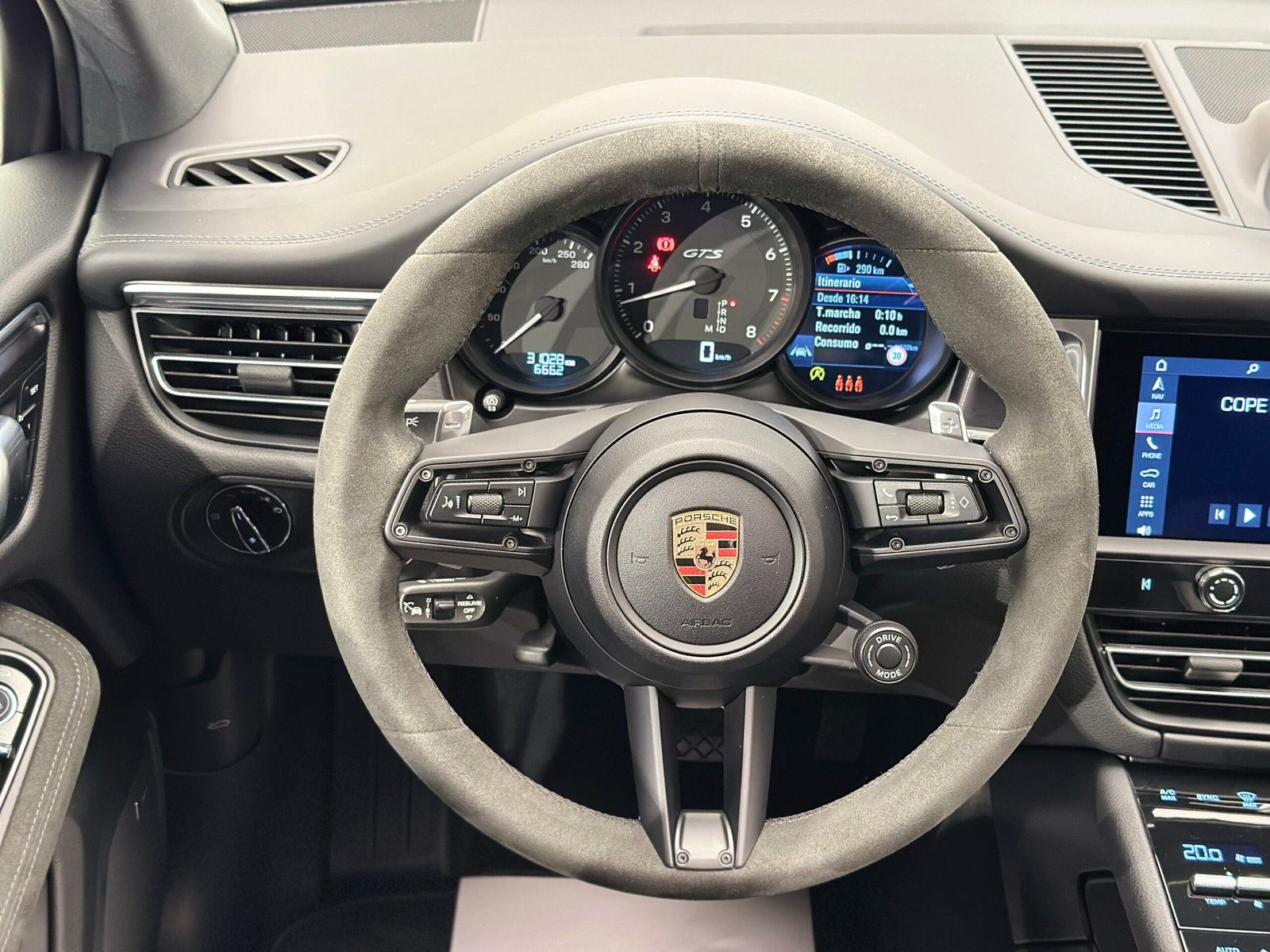 Porsche Macan GTS