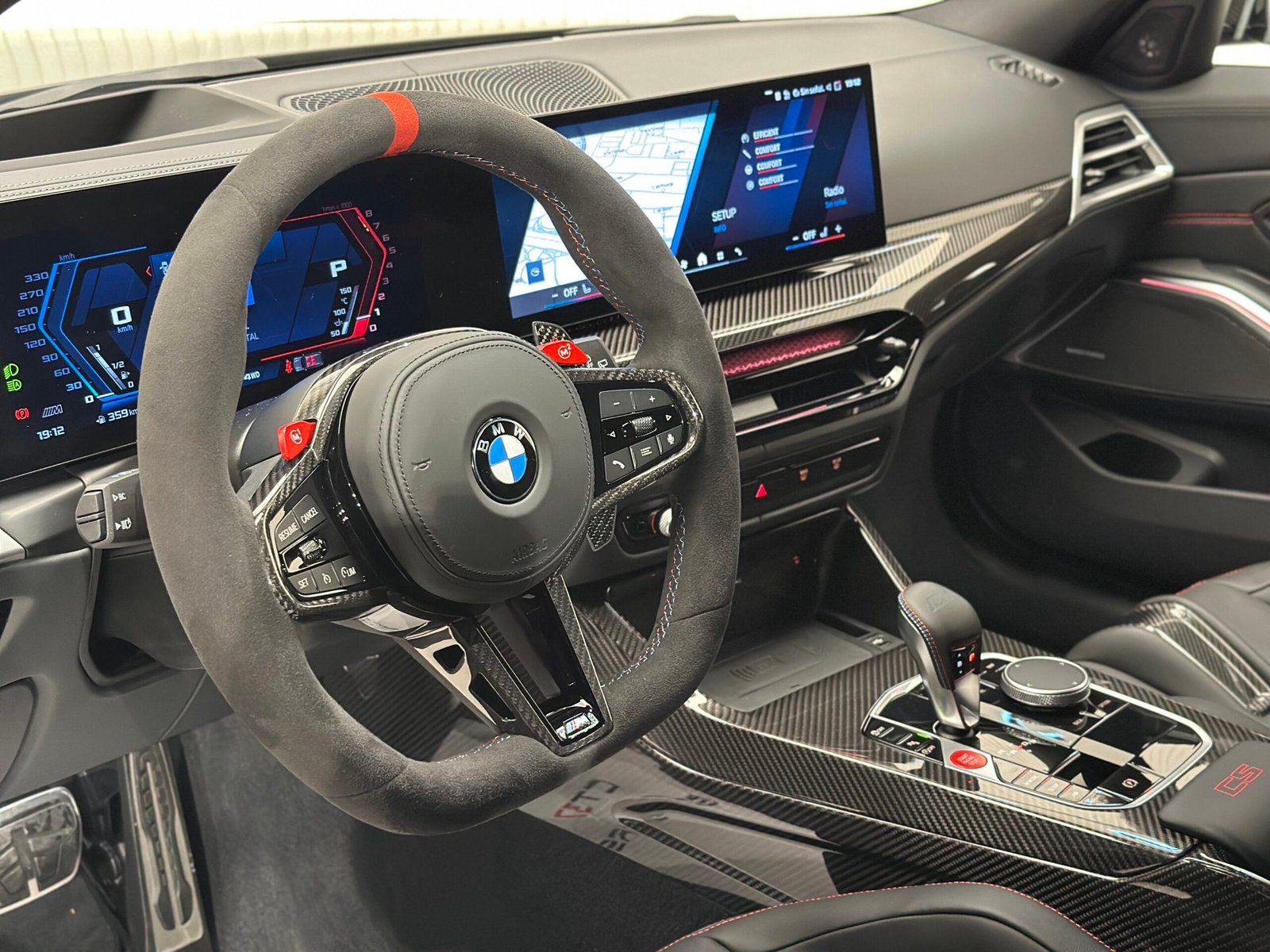BMW M3 CS xDrive