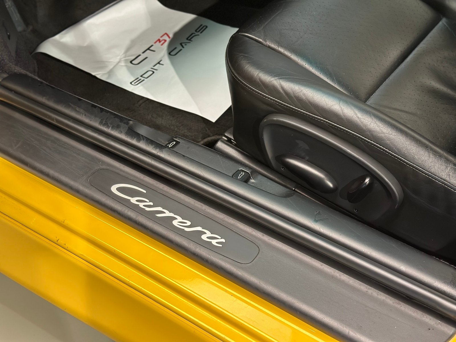 Porsche 911 Carrera Coupe