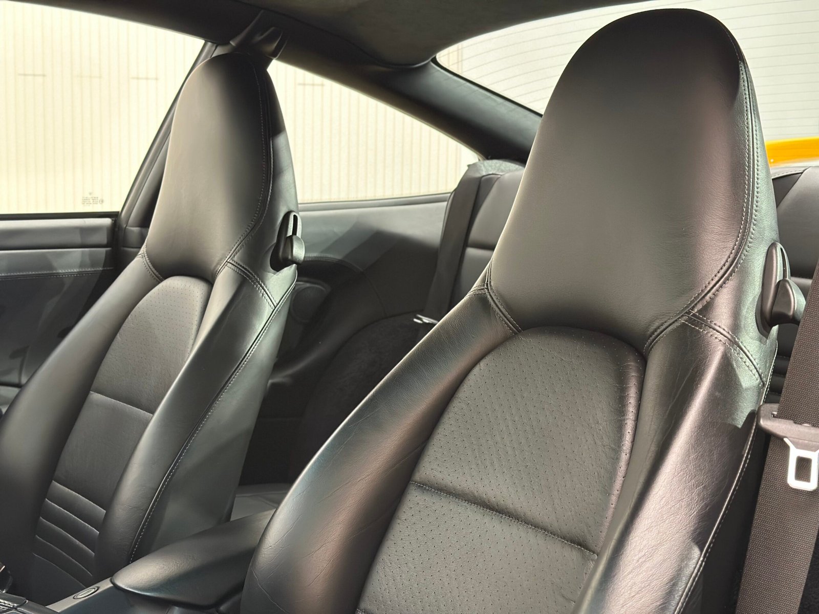 Porsche 911 Carrera Coupe