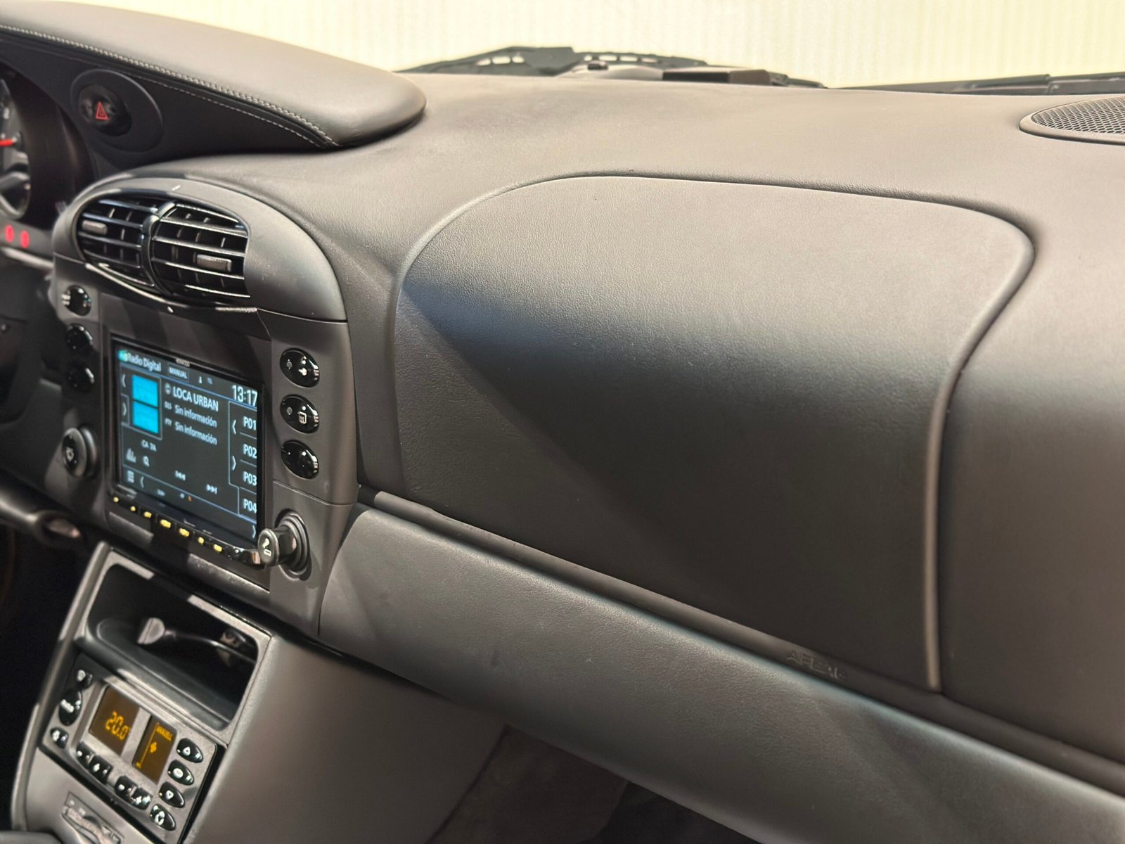 Porsche 911 Carrera Coupe