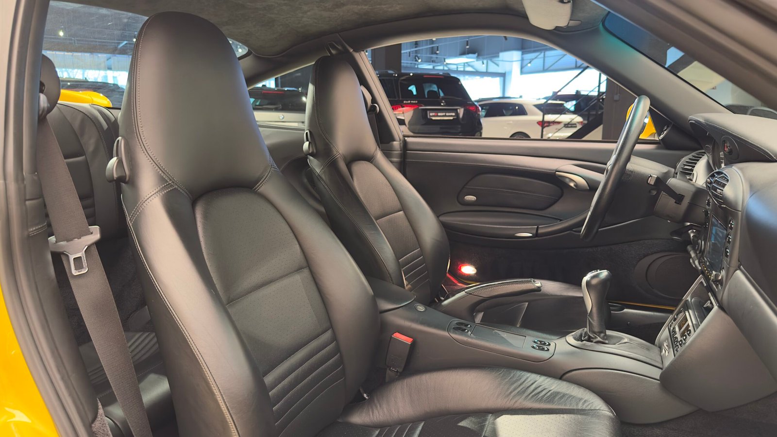 Porsche 911 Carrera Coupe