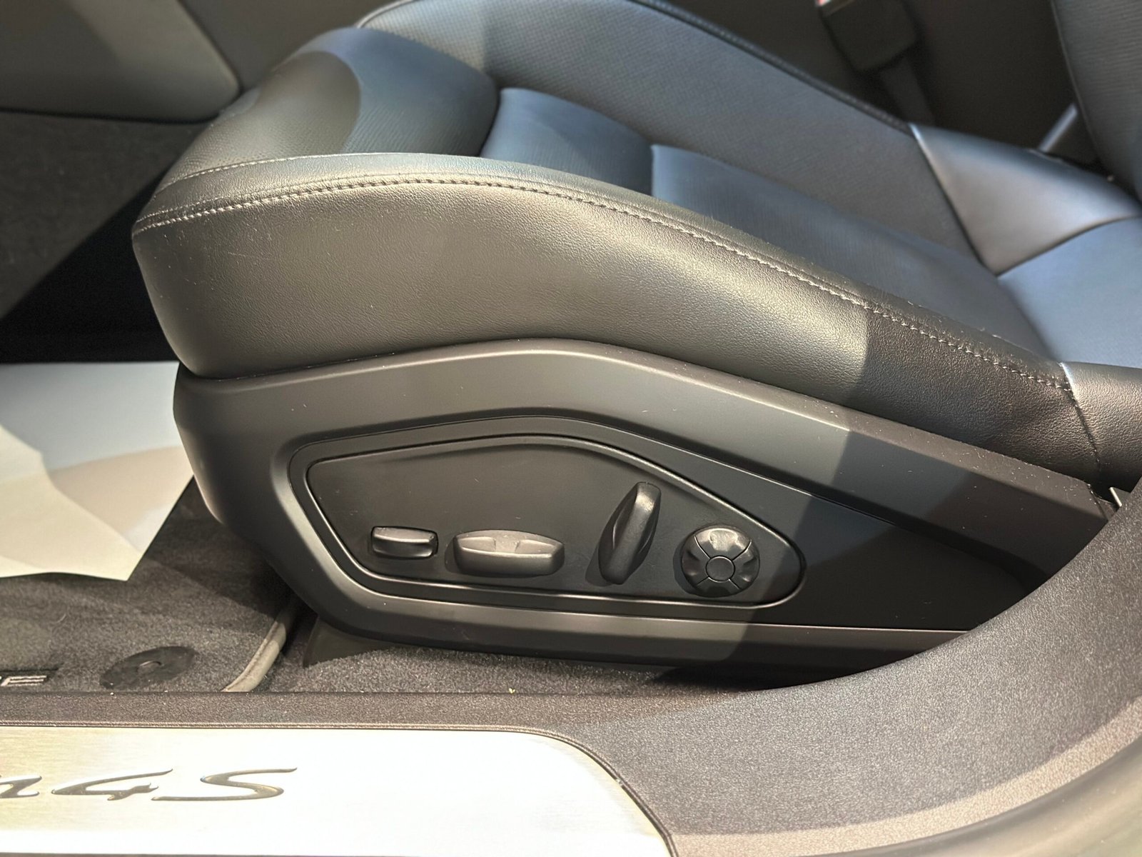 Porsche Taycan 4S Sport Turismo