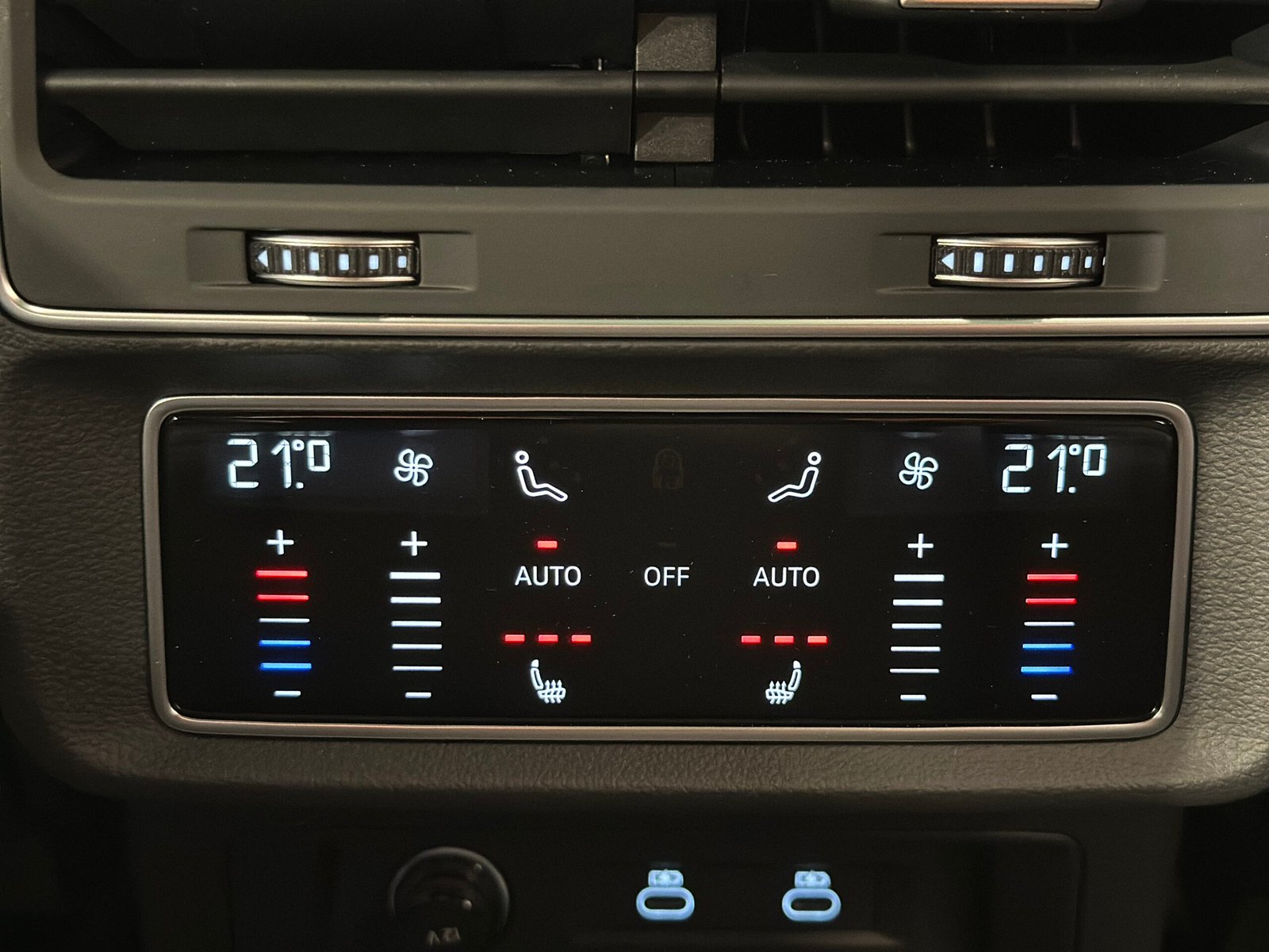 Audi RSQ8 Performance