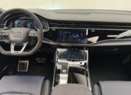 Audi RSQ8 Performance