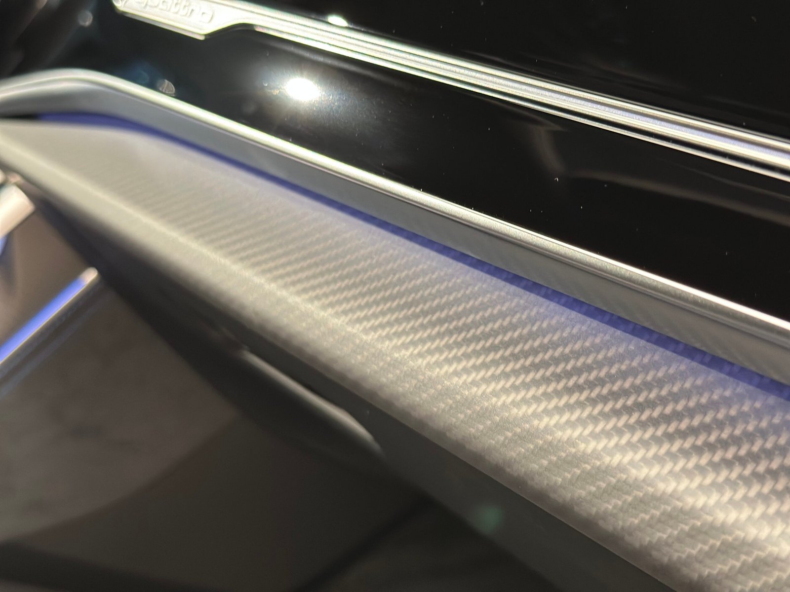 Audi RSQ8 Performance