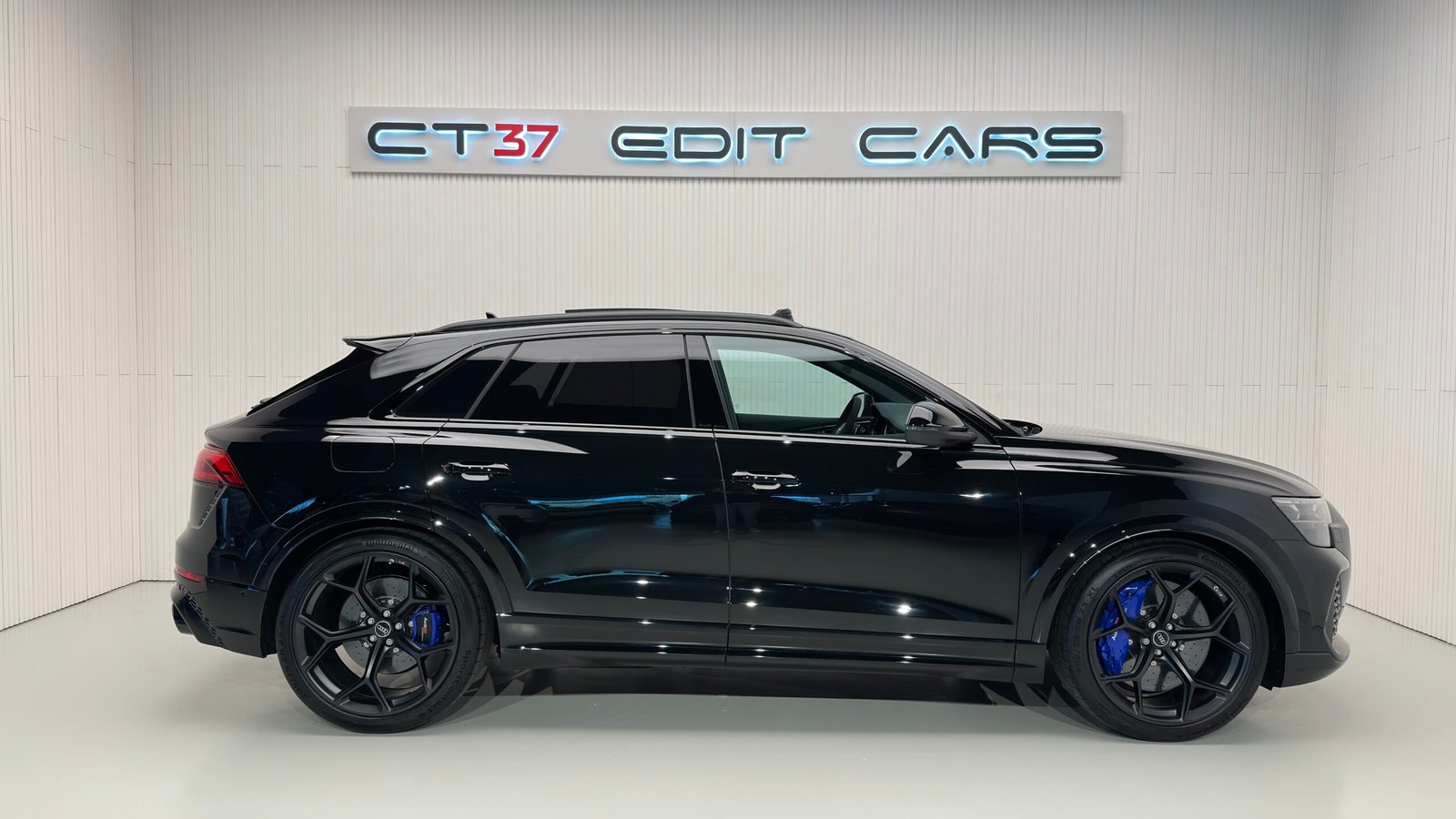 Audi RSQ8 Performance