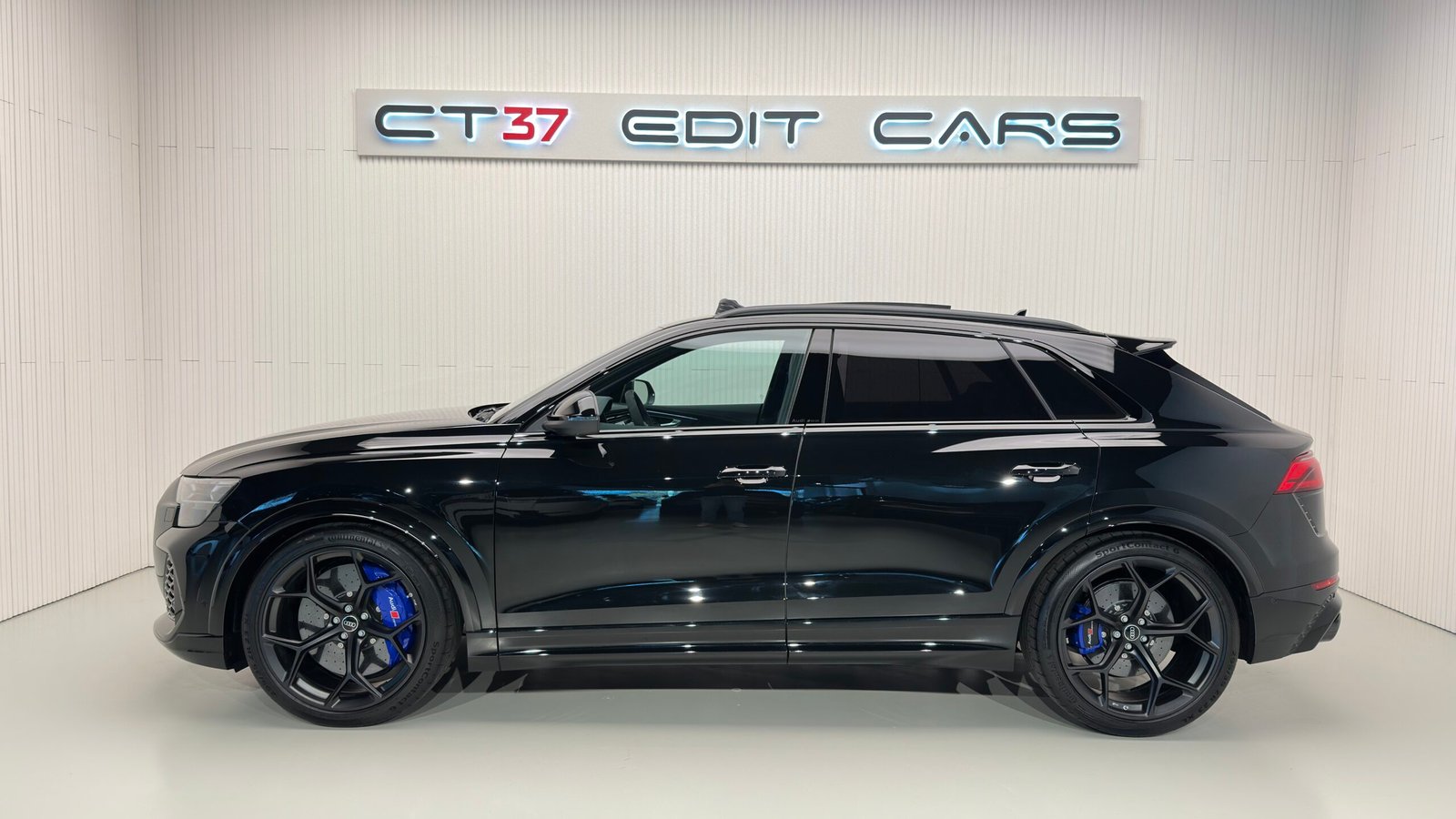 Audi RSQ8 Performance