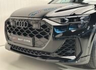 Audi RSQ8 Performance