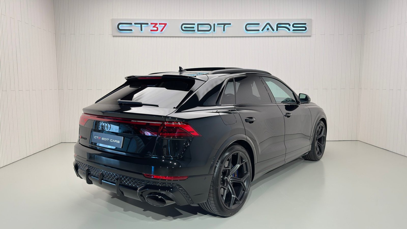 Audi RSQ8 Performance