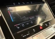 Audi RSQ8 Performance