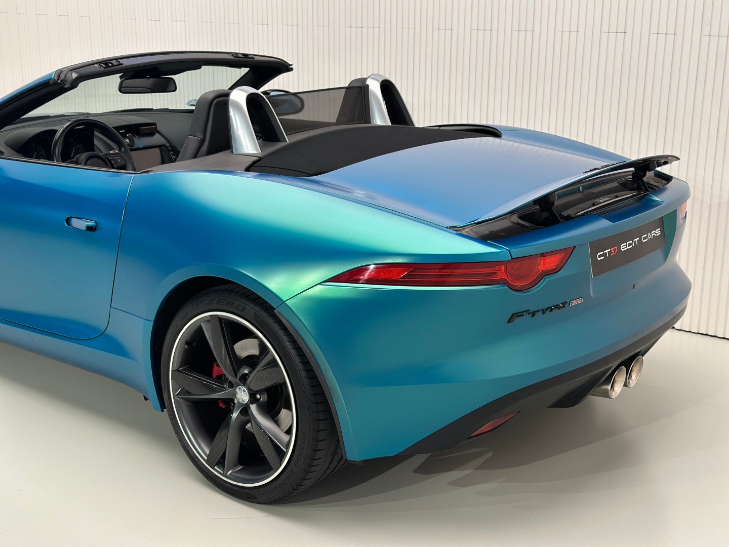 Jaguar F-Type British Design Edition