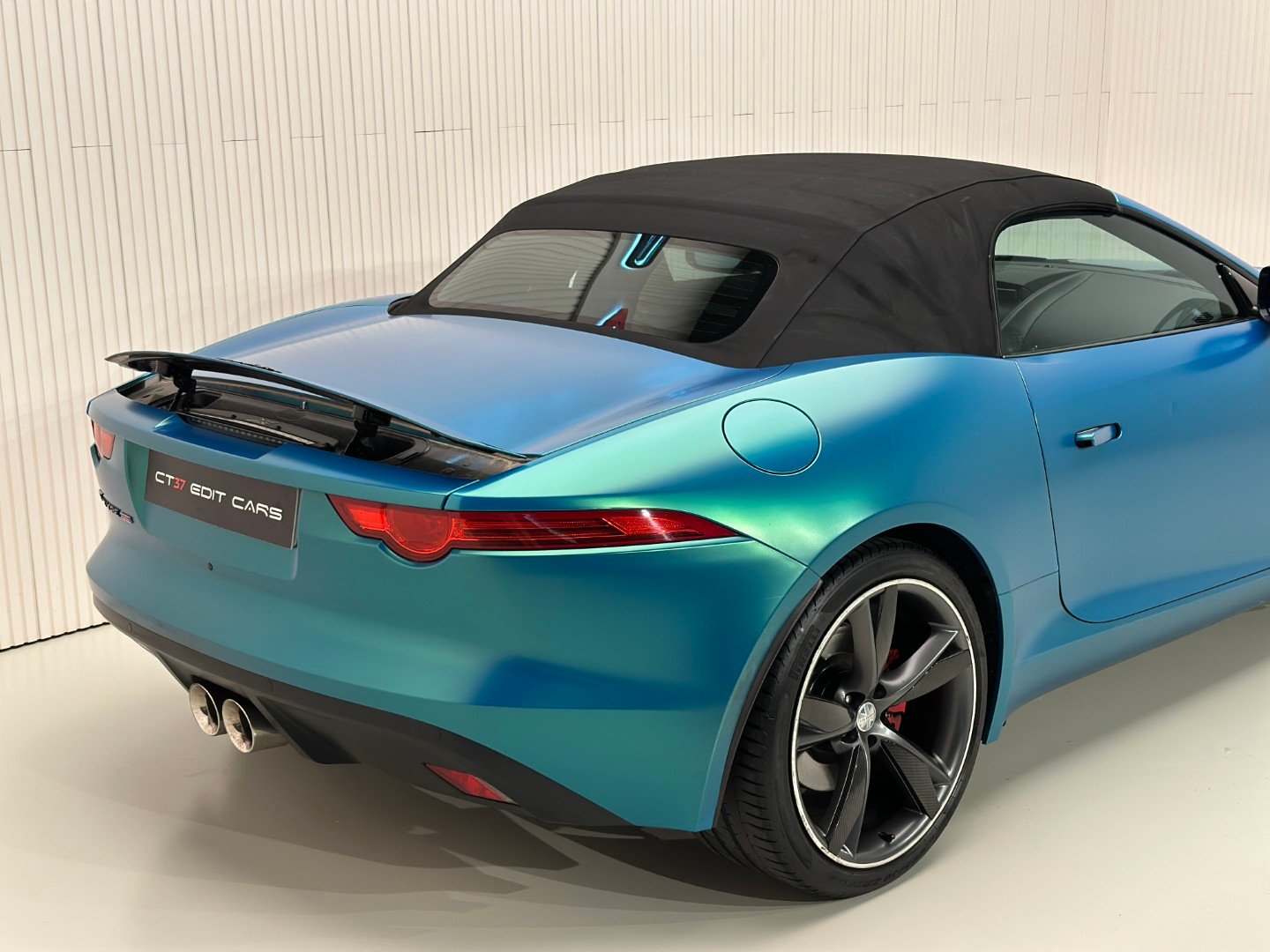 Jaguar F-Type British Design Edition
