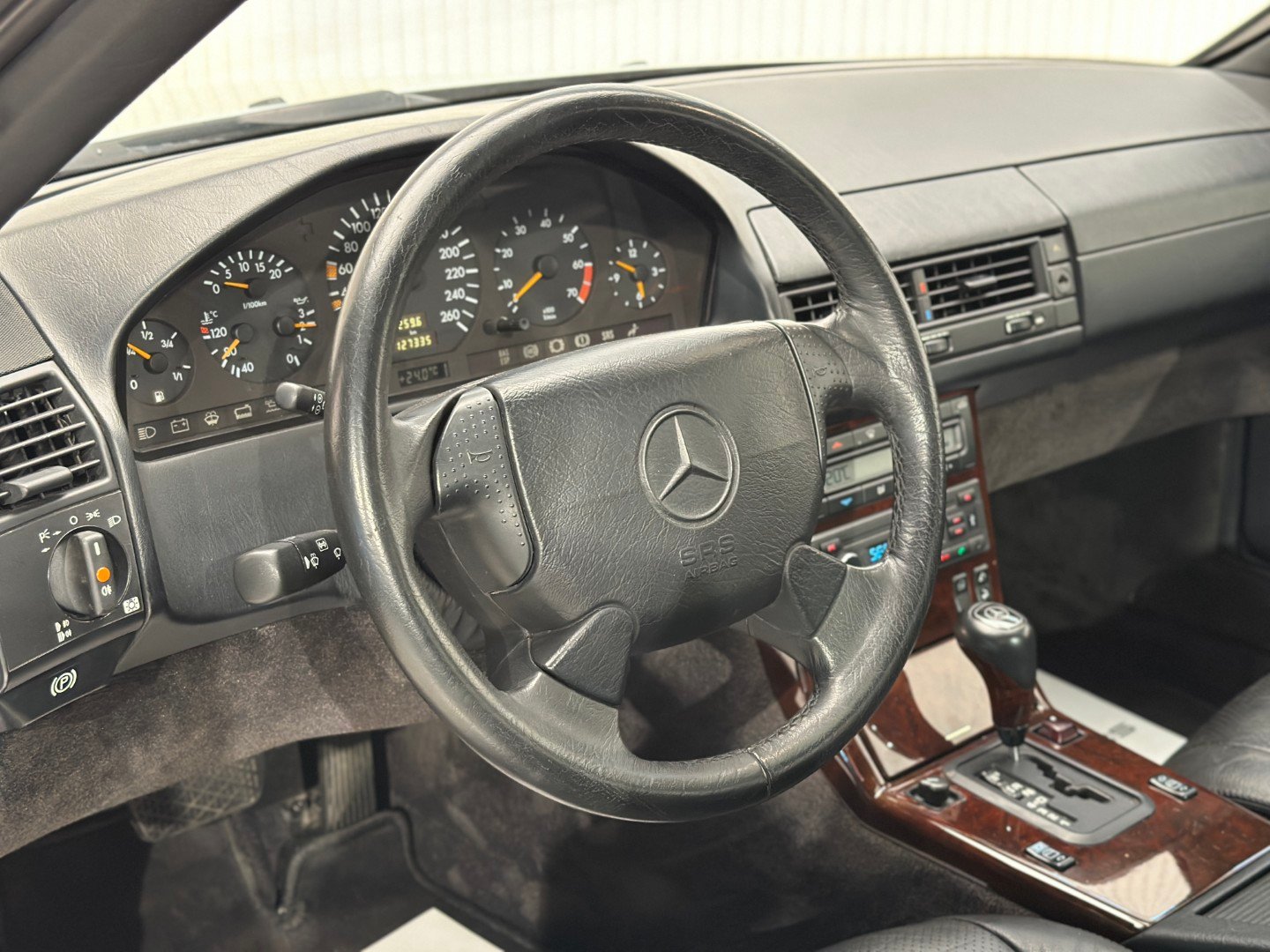 Mercedes-Benz SL 500
