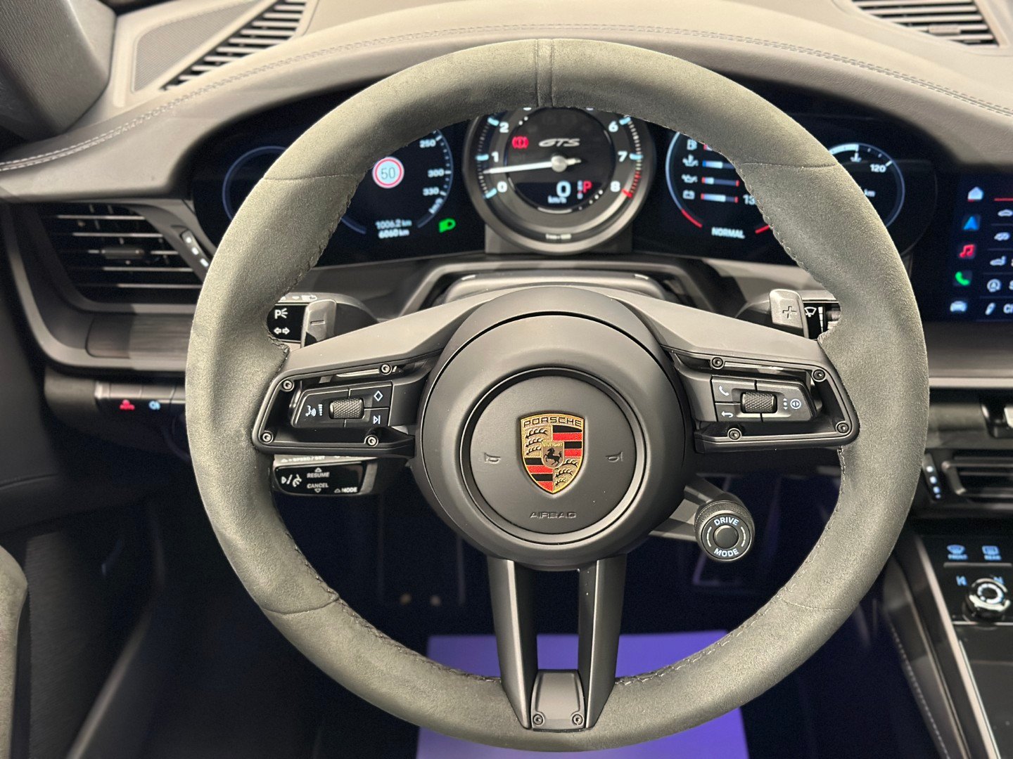 Porsche 911 Carrera GTS