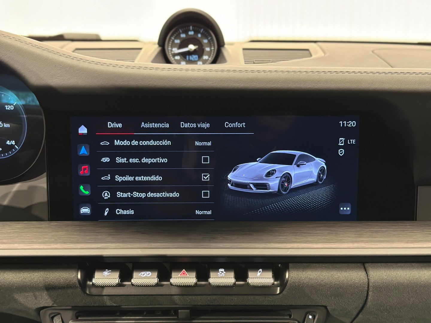 Porsche 911 Carrera GTS