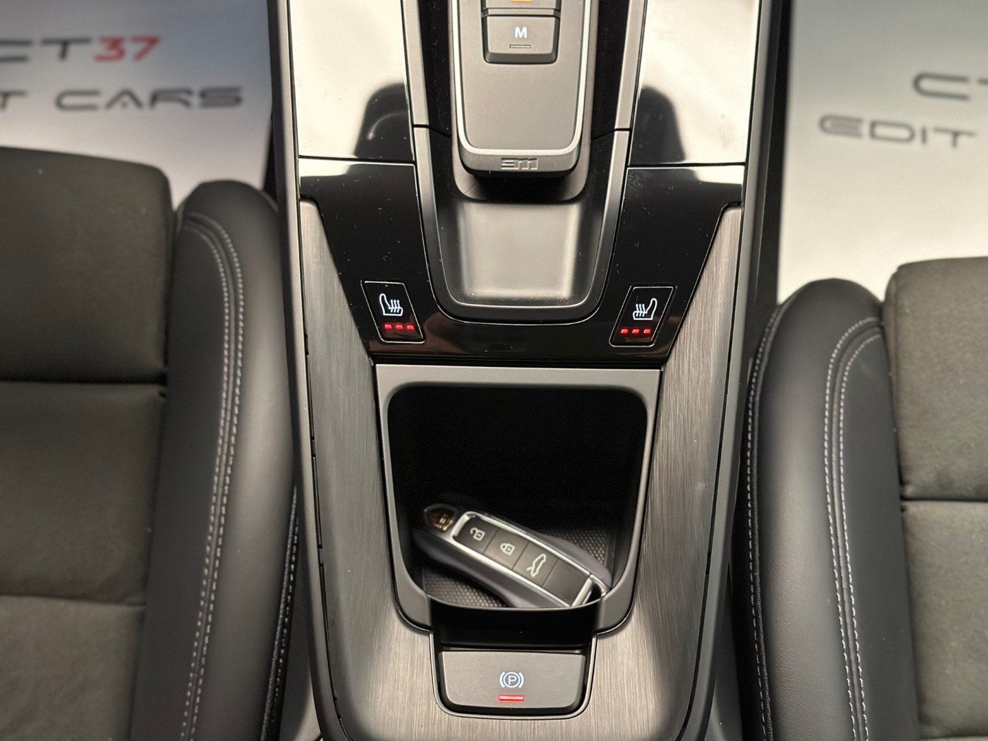 Porsche 911 Carrera GTS