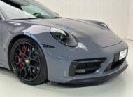 Porsche 911 Carrera GTS