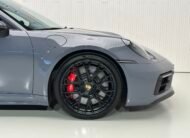 Porsche 911 Carrera GTS