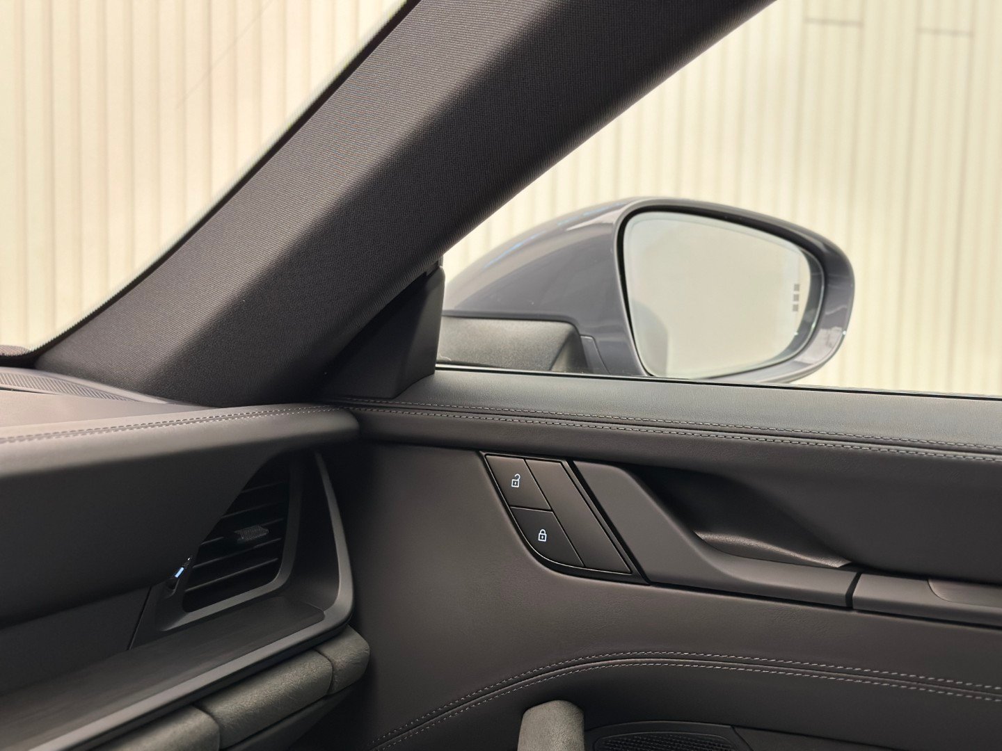 Porsche 911 Carrera GTS