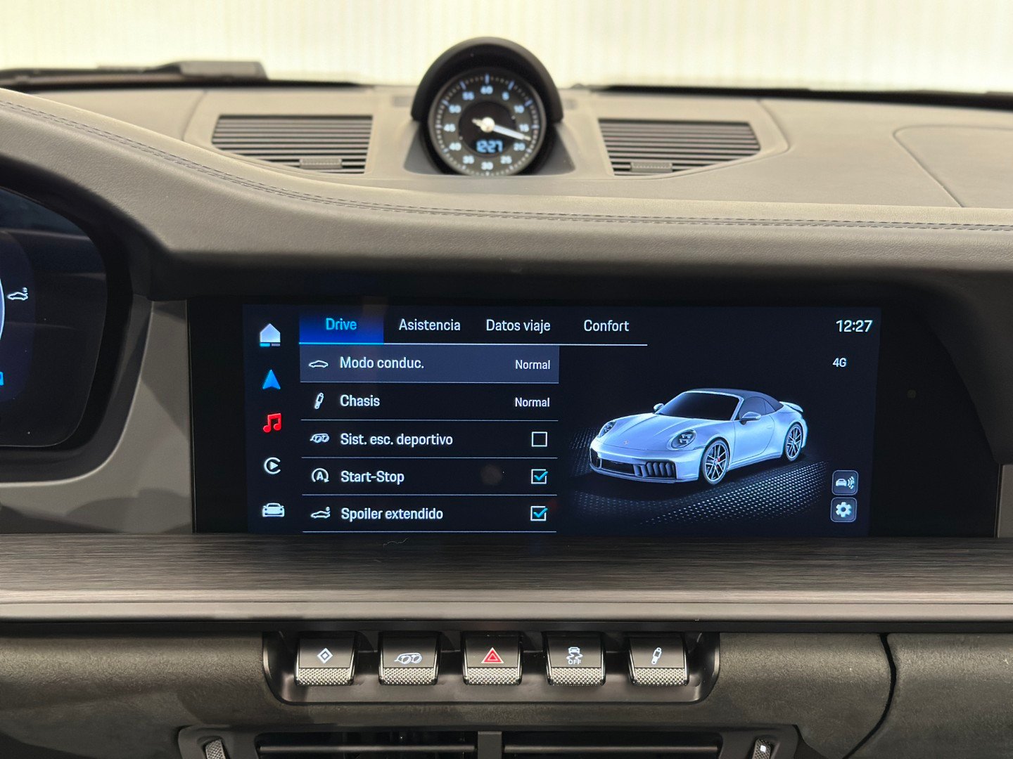 Porsche 911 GTS Cabrio