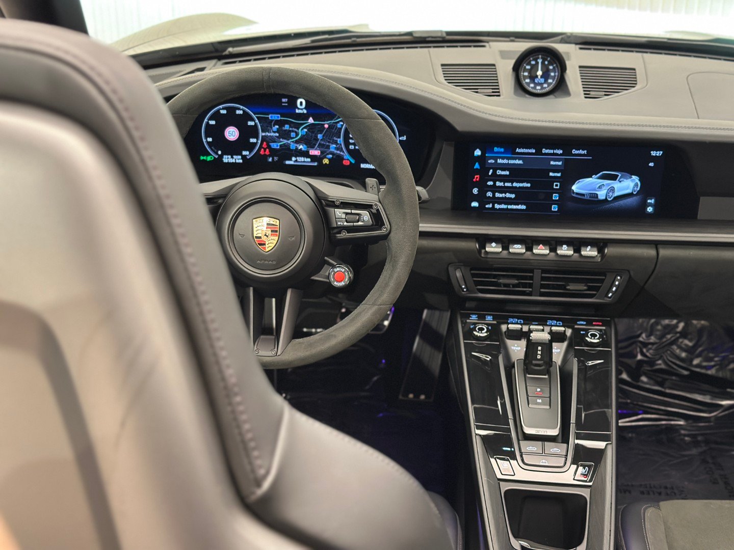 Porsche 911 GTS Cabrio