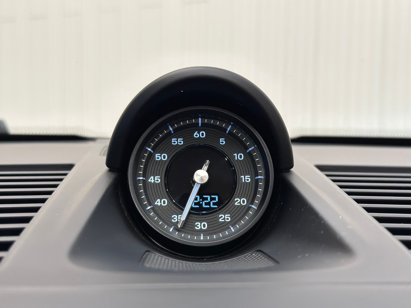 Porsche 911 GTS Cabrio