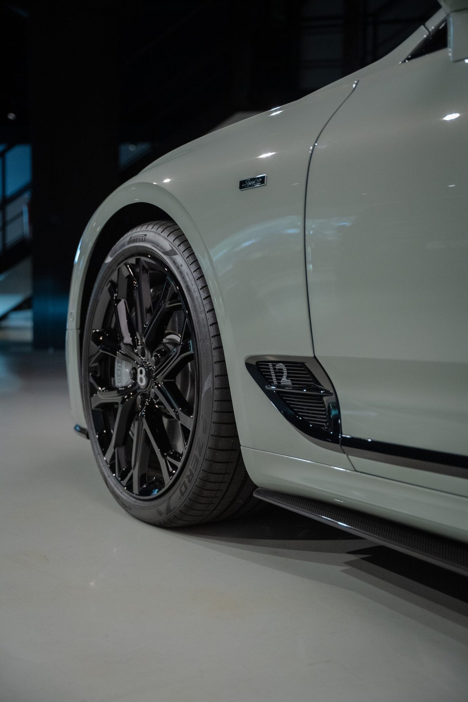 Bentley Continental GTC Speed Edition V12