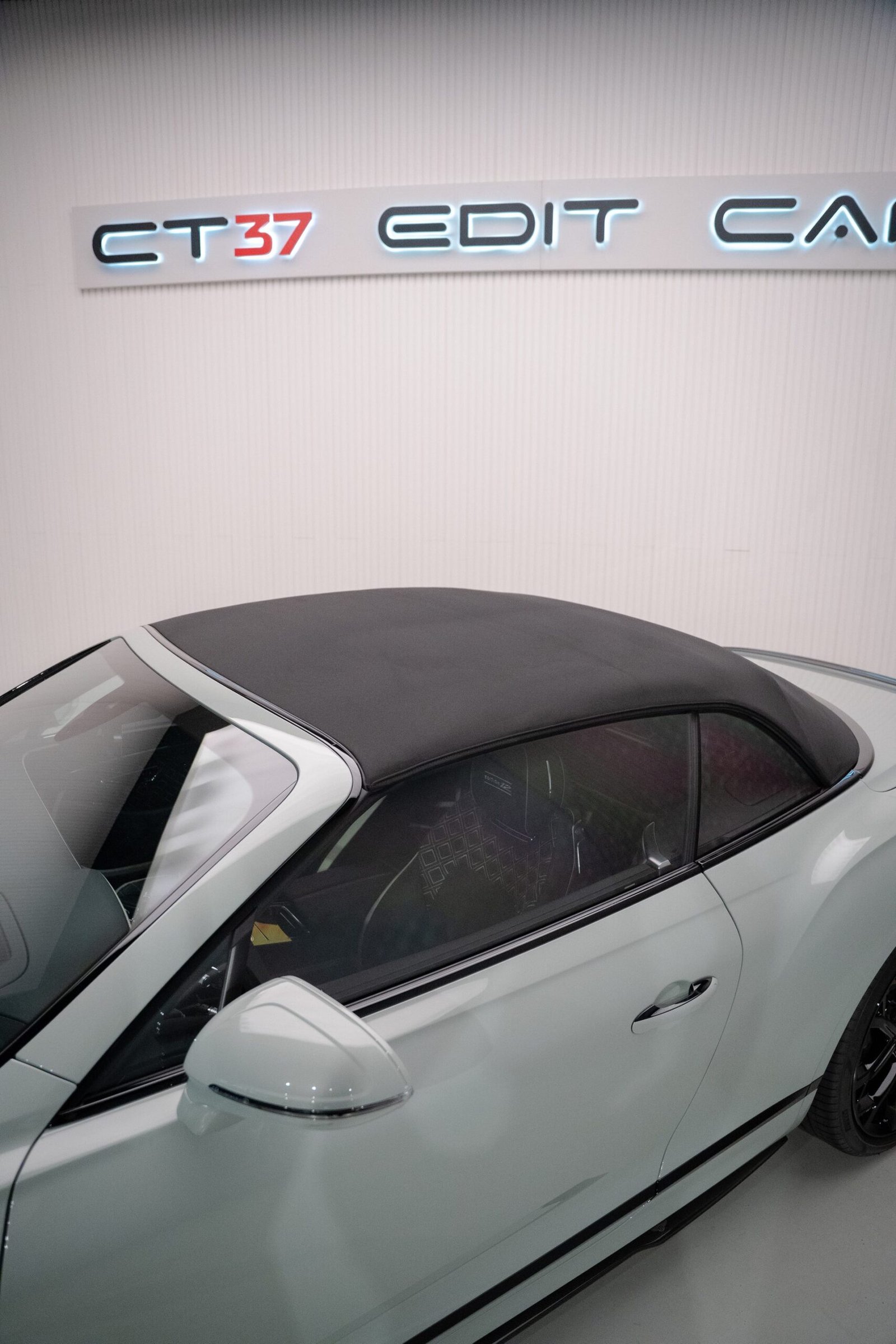 Bentley Continental GTC Speed Edition V12