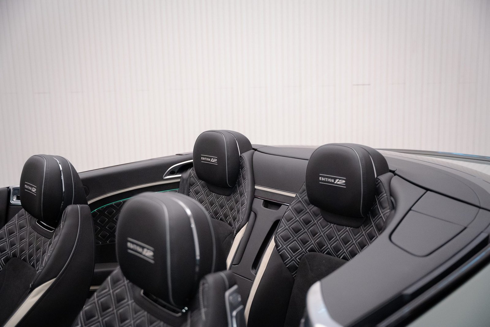 Bentley Continental GTC Speed Edition V12
