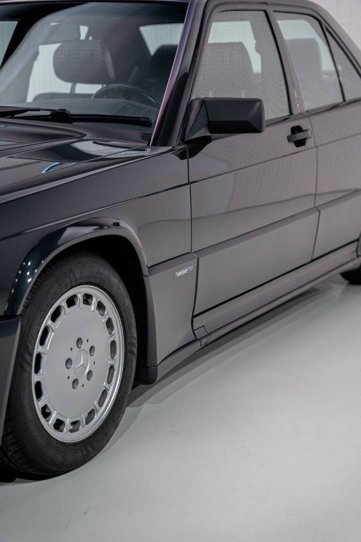 Mercedes-Benz 190E Clásico