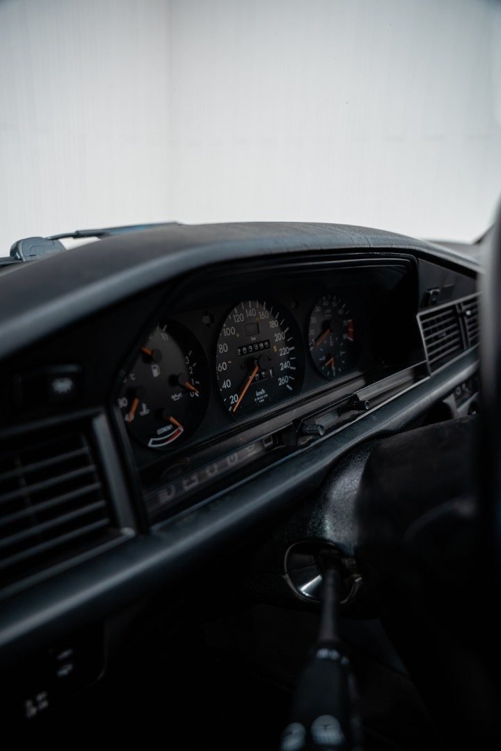 Mercedes-Benz 190E Clásico