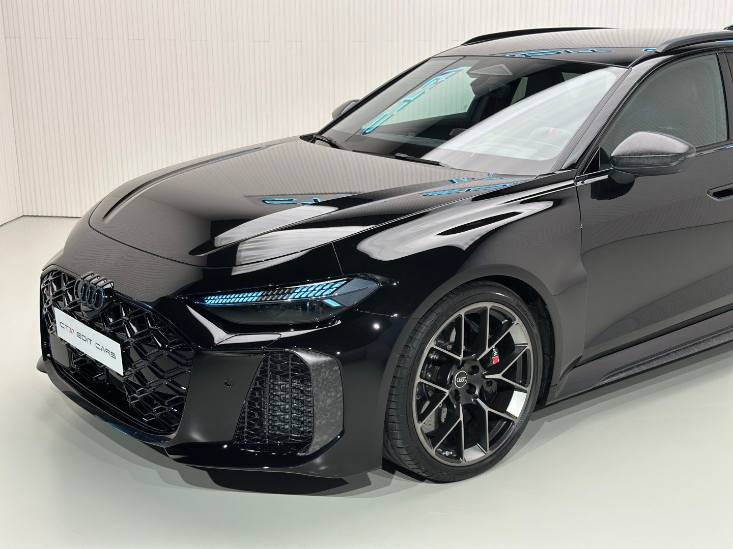 New Audi RS5 Avant