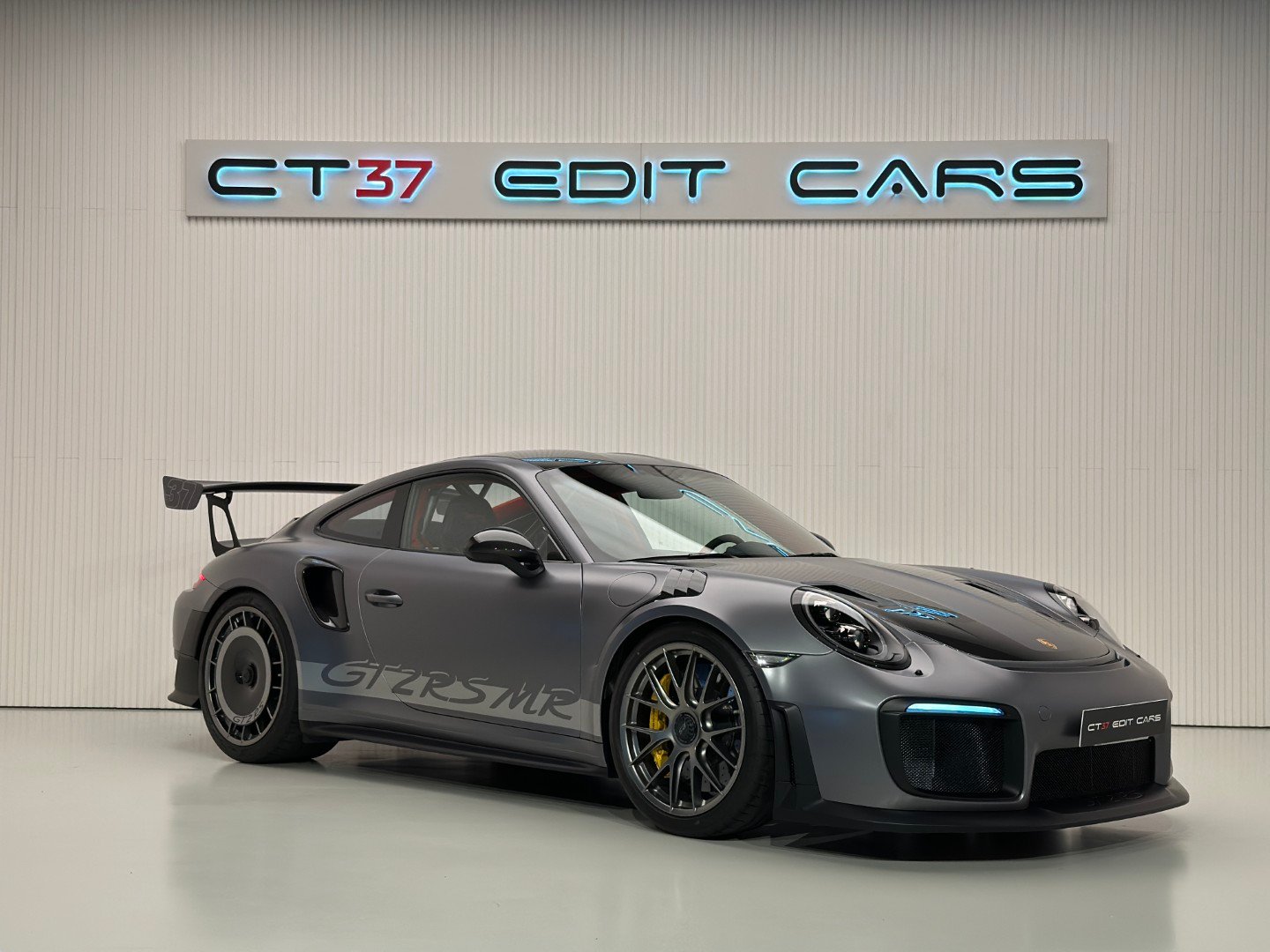 Porsche 911 GT2 RS Weissach