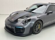 Porsche 911 GT2 RS Weissach