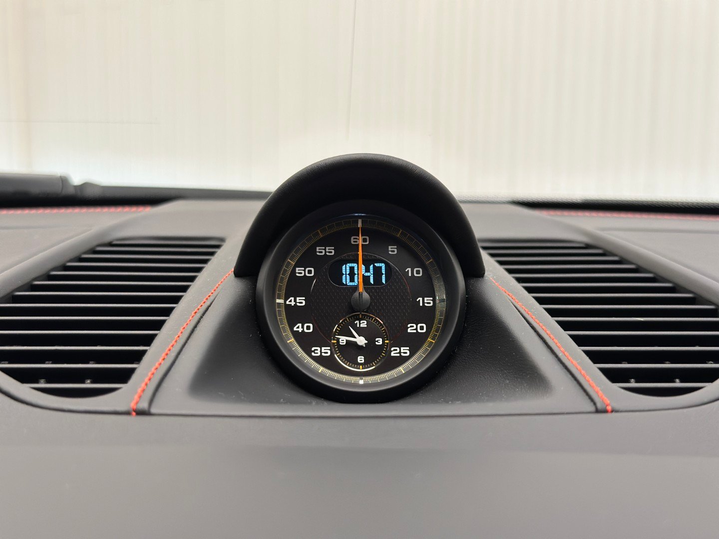 Porsche 911 GT2 RS Weissach