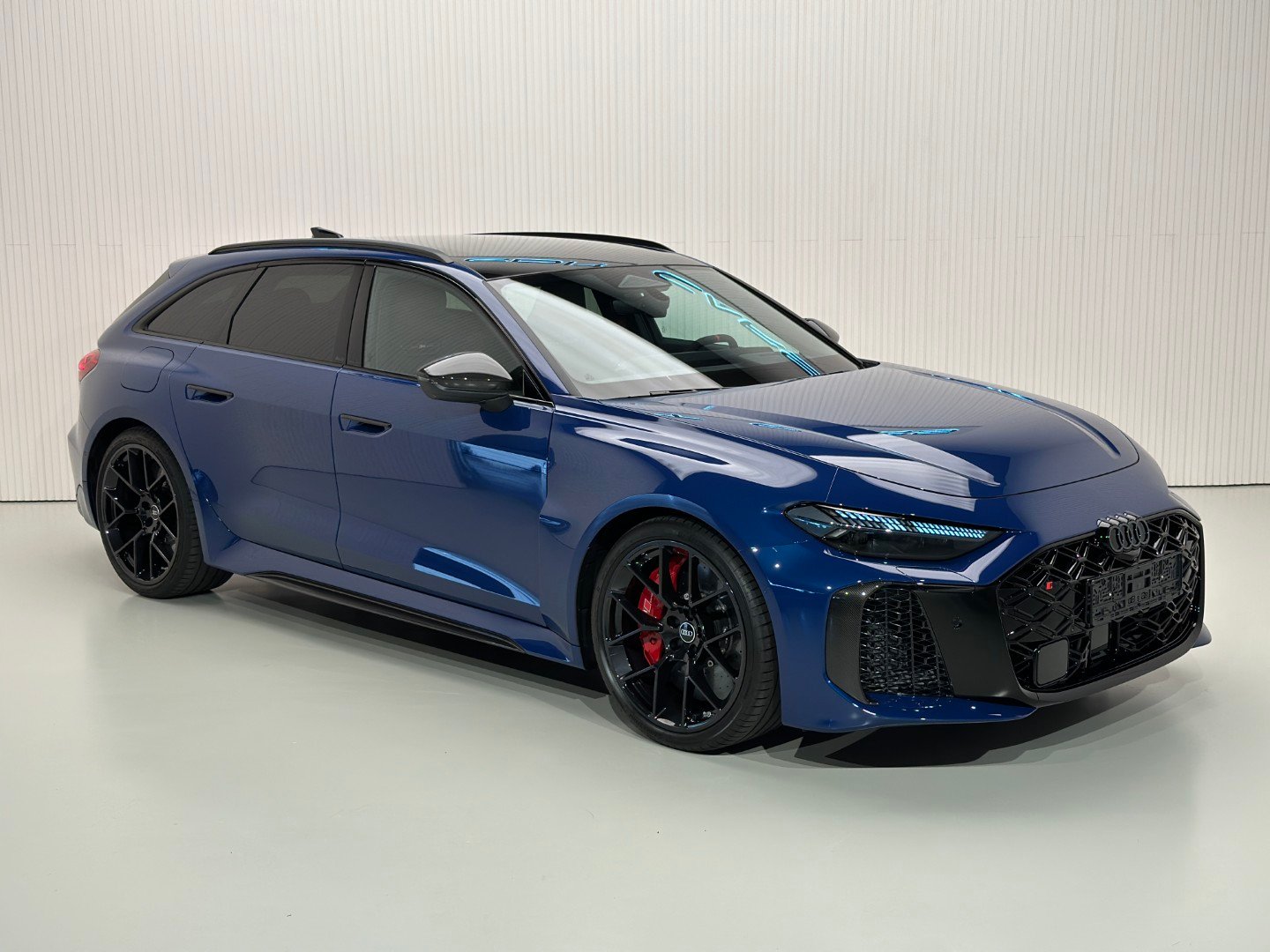 New Audi RS5 Avant