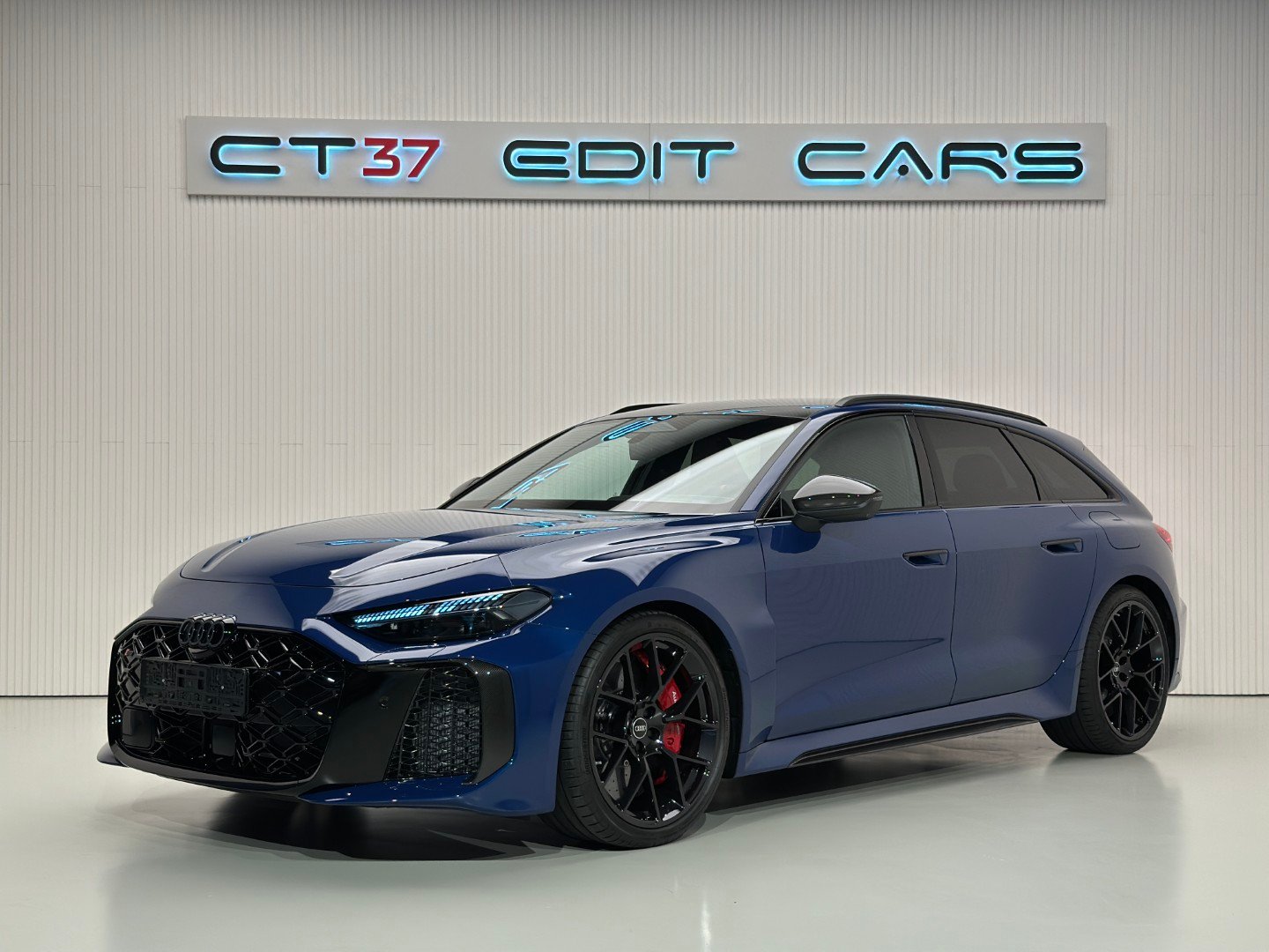 New Audi RS5 Avant