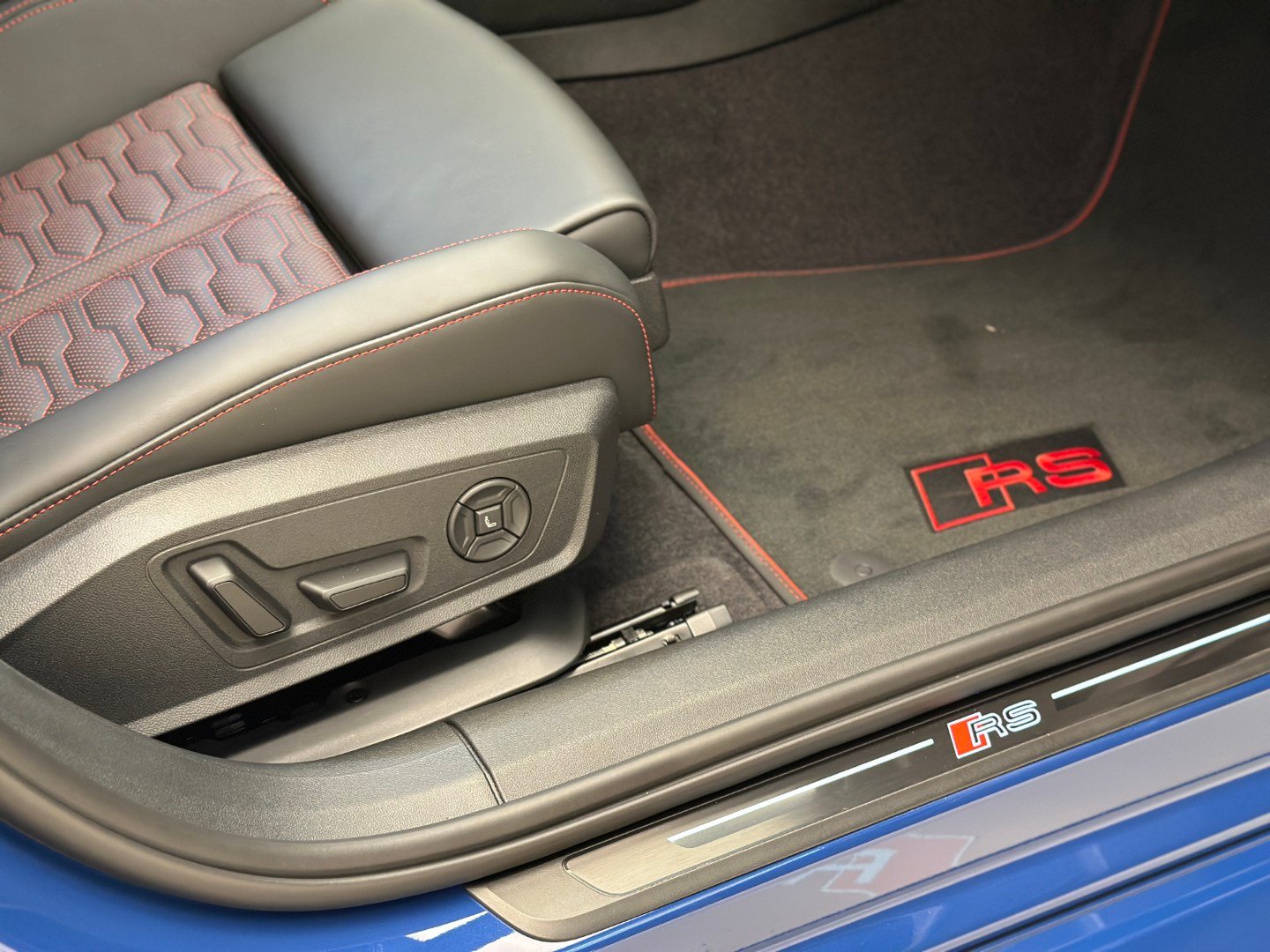New Audi RS5 Avant