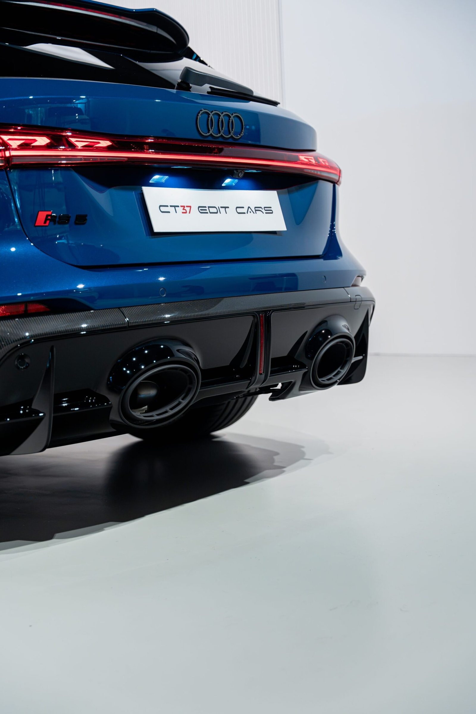 New Audi RS5 Avant