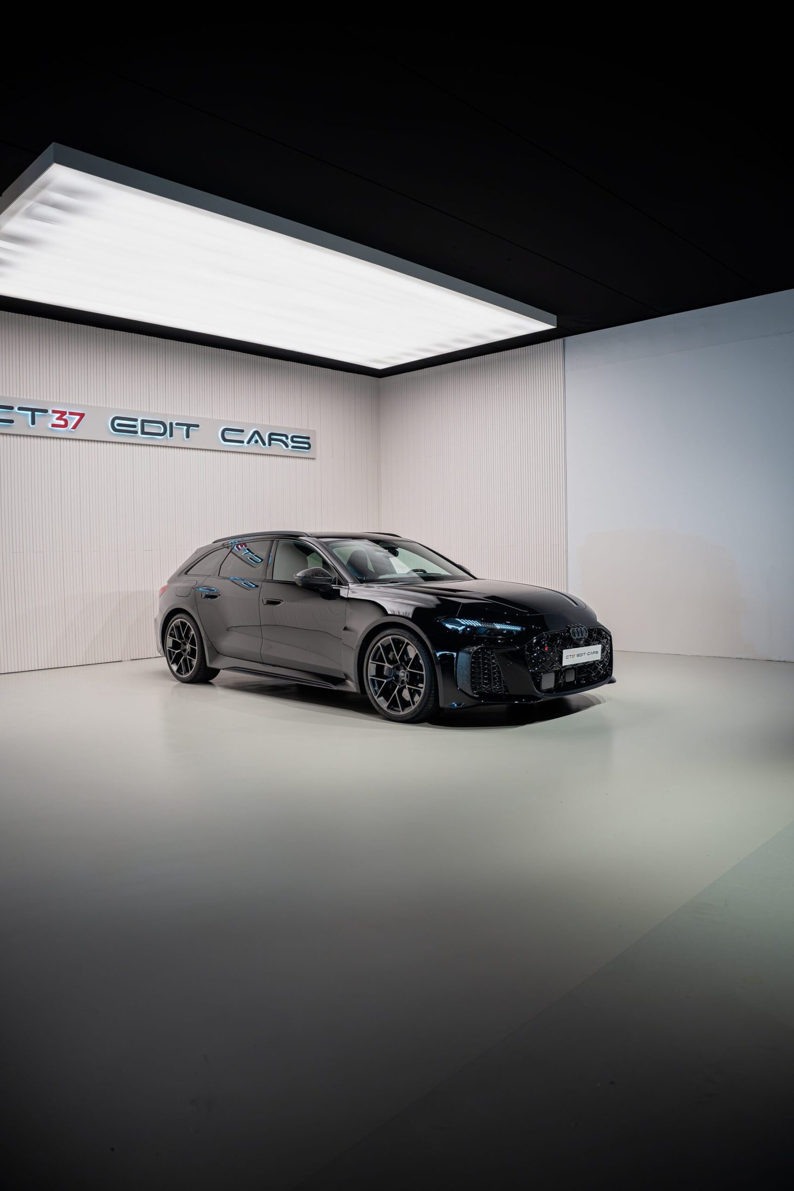 New Audi RS5 Avant