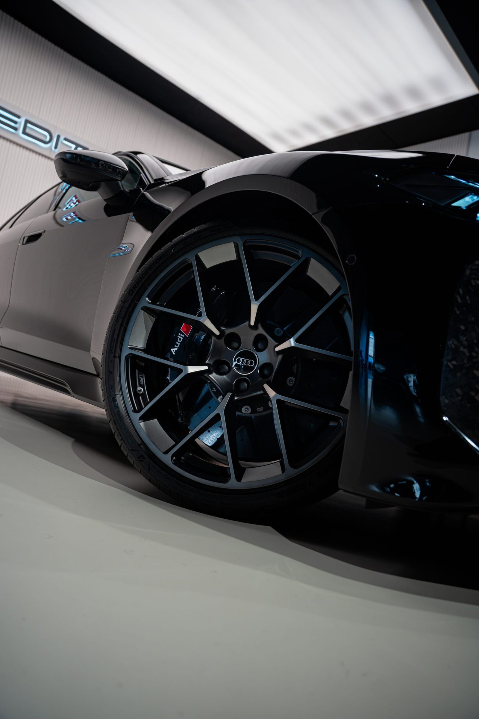 New Audi RS5 Avant