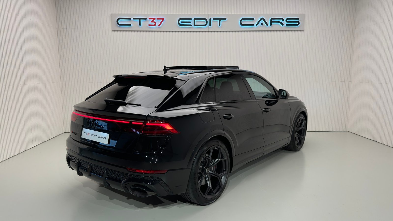 Audi RSQ8 Performance