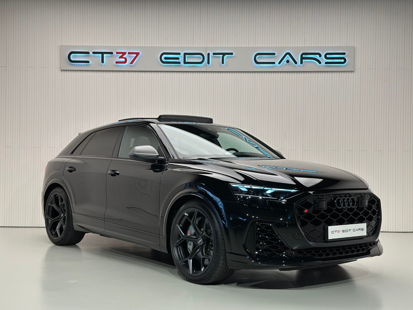 Audi RSQ8 Performance