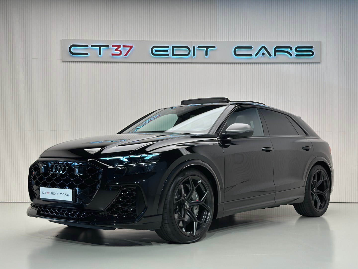 Audi RSQ8 Performance