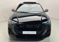 Audi RSQ8 Performance